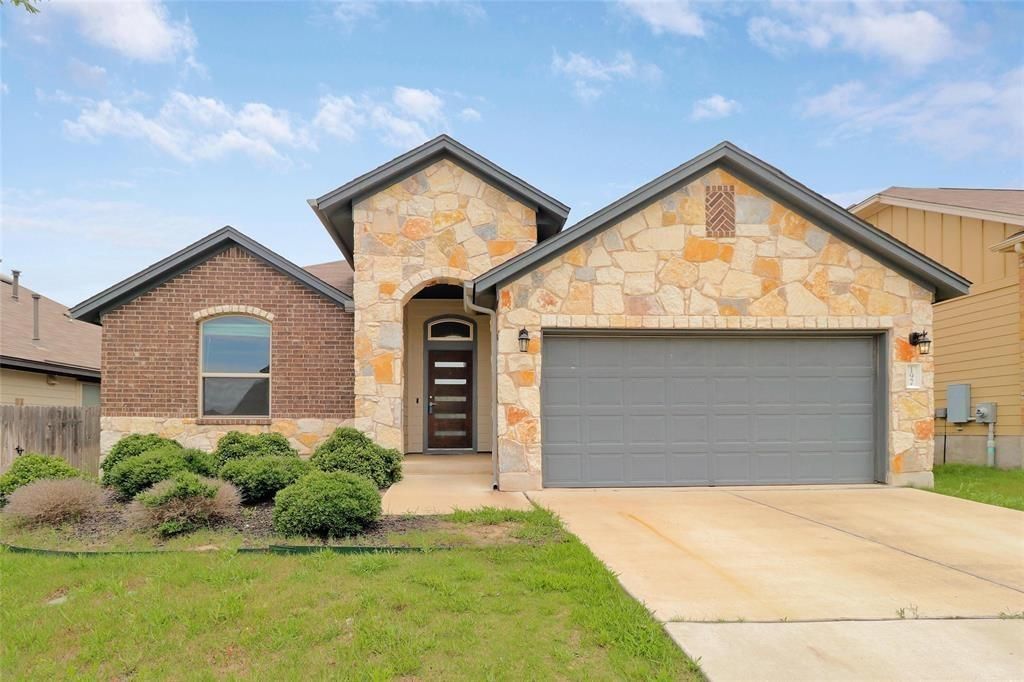 197 Limerick Rd, Buda, TX 78610 Main Photo