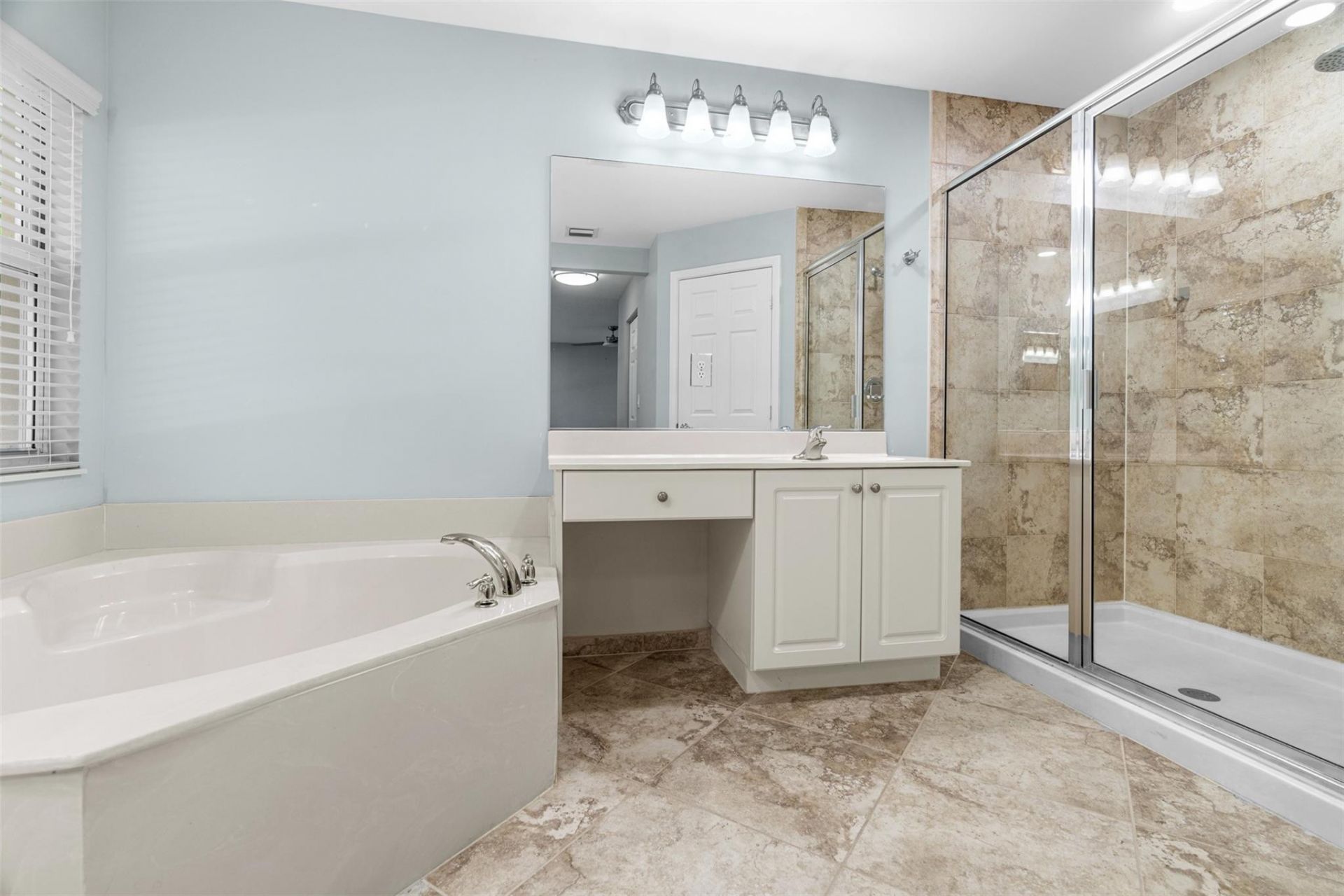 10555 Cocobolo Way, Boynton Beach, FL 33437 Photo