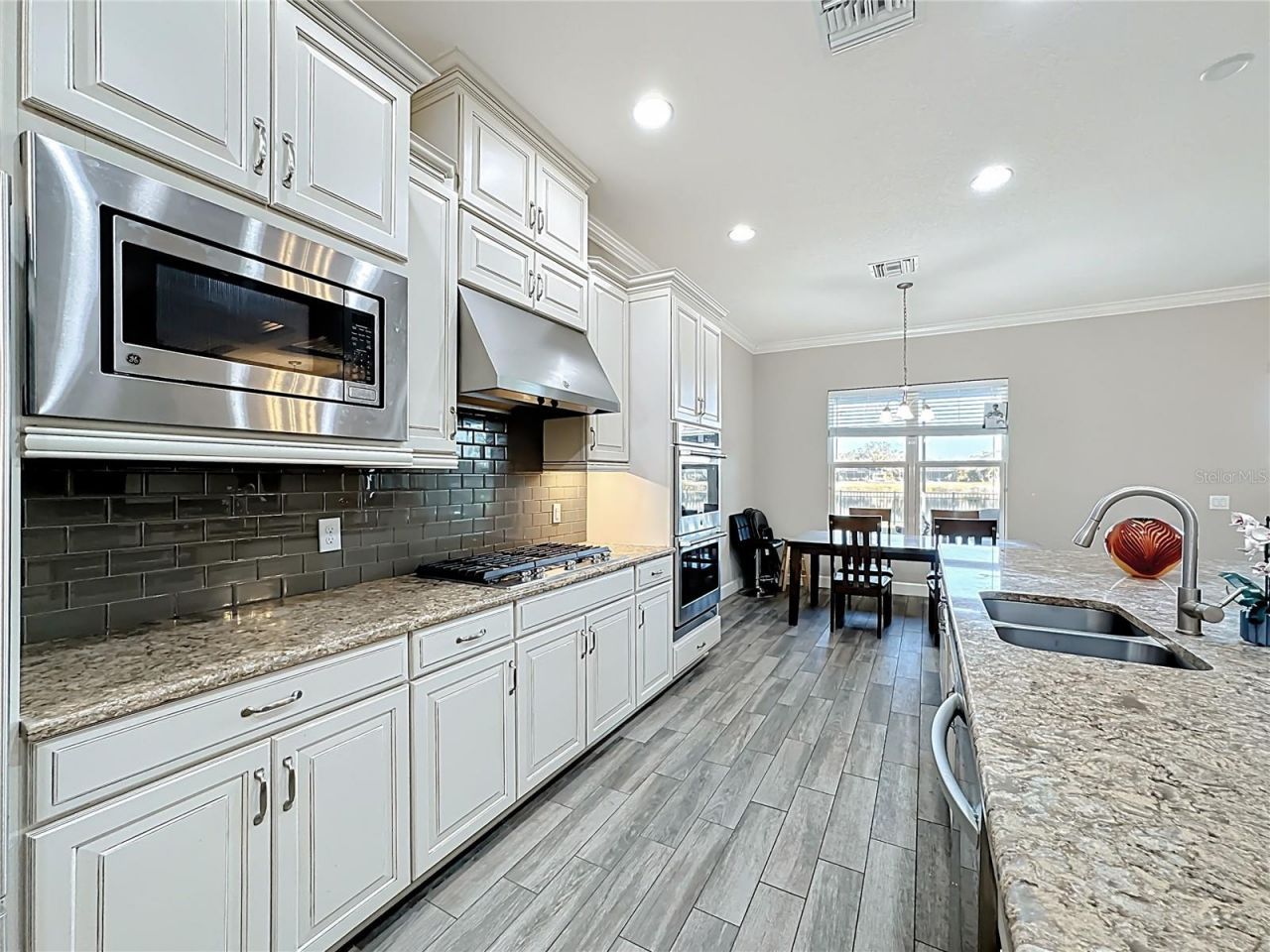 6006 Anise Drive, Sarasota, FL 34238 Photo