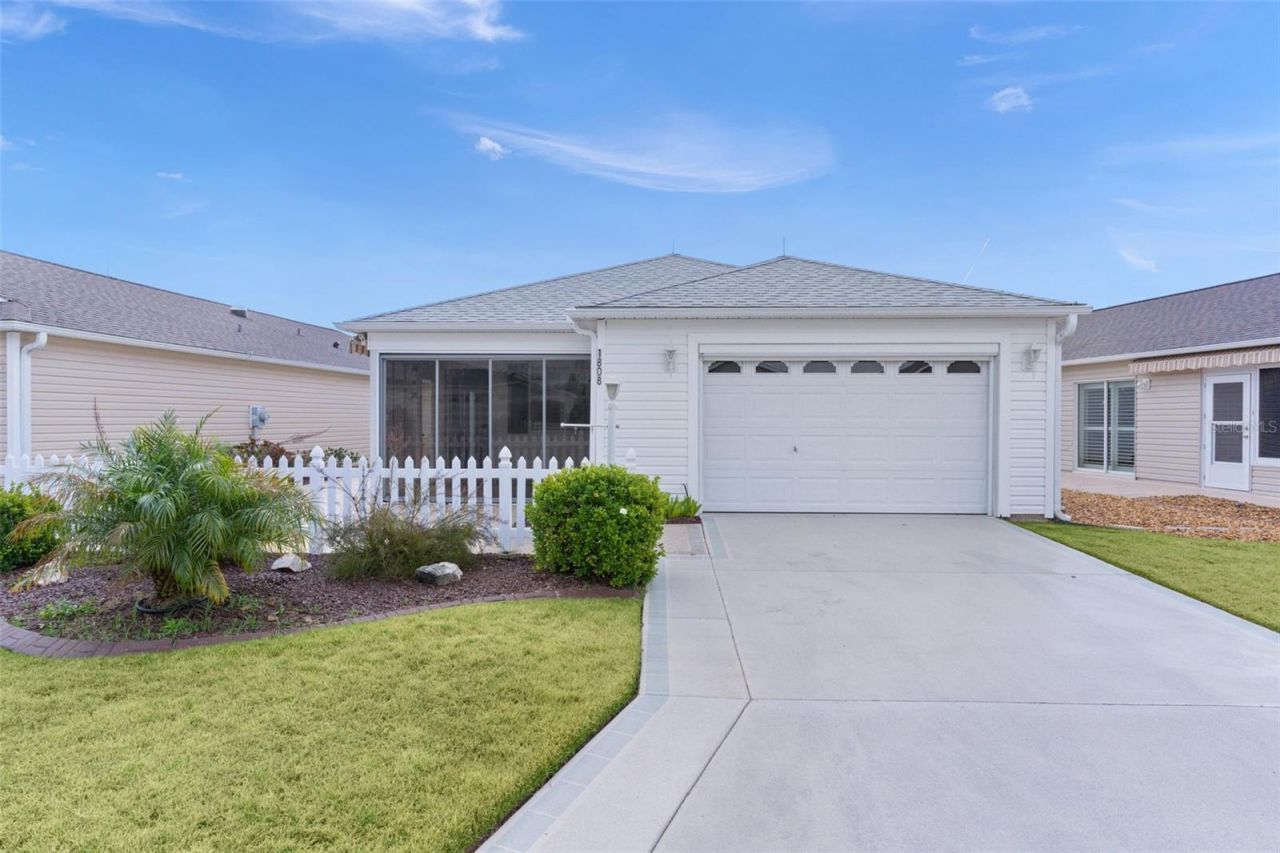 1808 Hallandale Lane, The Villages, FL 32162 Main Photo