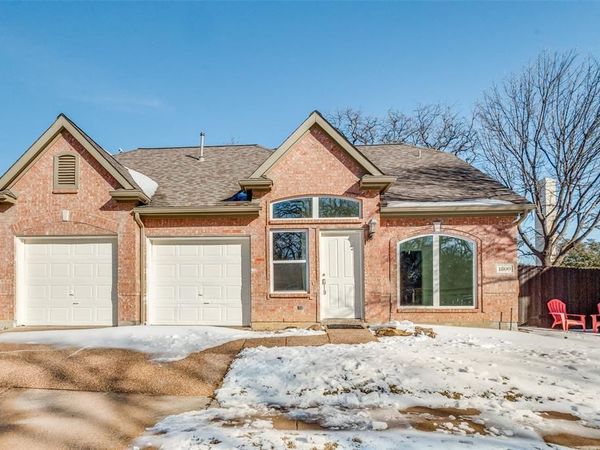 1800 Hyde Park Court, Flower Mound, TX 75028