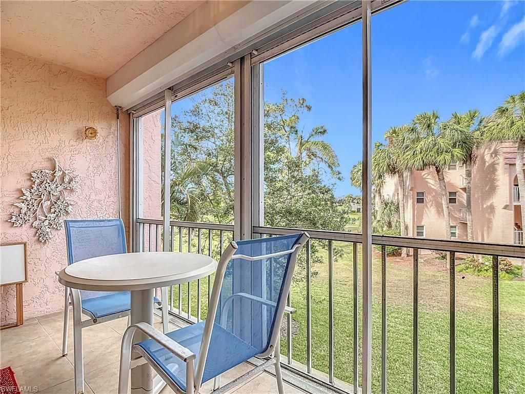 170 Turtle Lake Ct, Unit 211, Naples, FL 34105 Photo