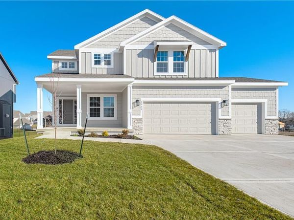 6014 NE 118th Street, Kansas City, MO 64156