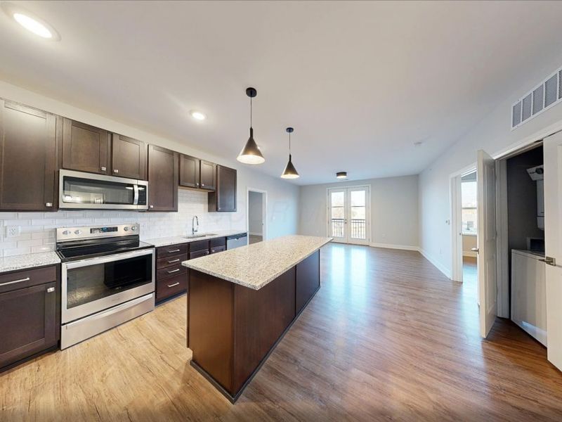 1020 Lusso Avenue, Unit 206, Columbus, OH 43201 Photo 15