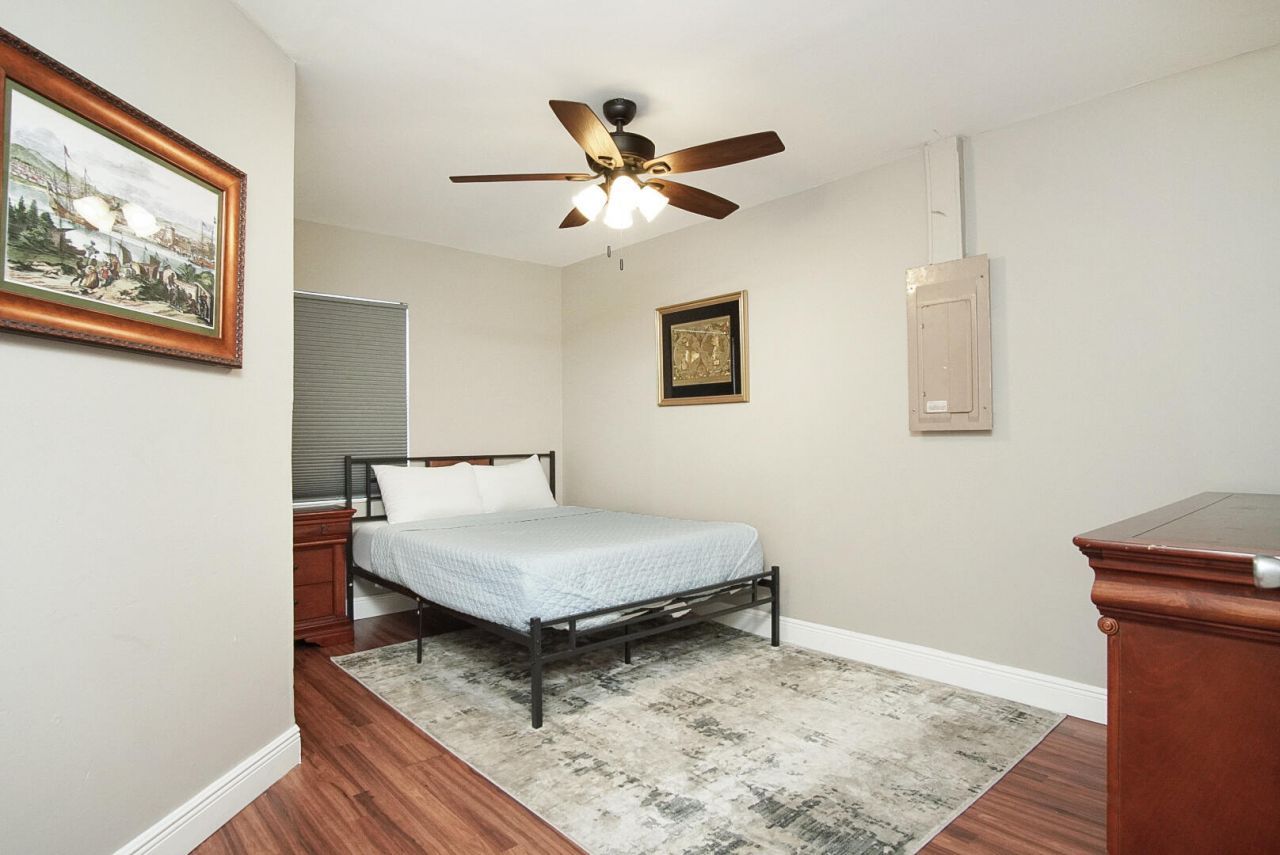 1002 Avenue E E, Fort Pierce, FL 34950 Photo