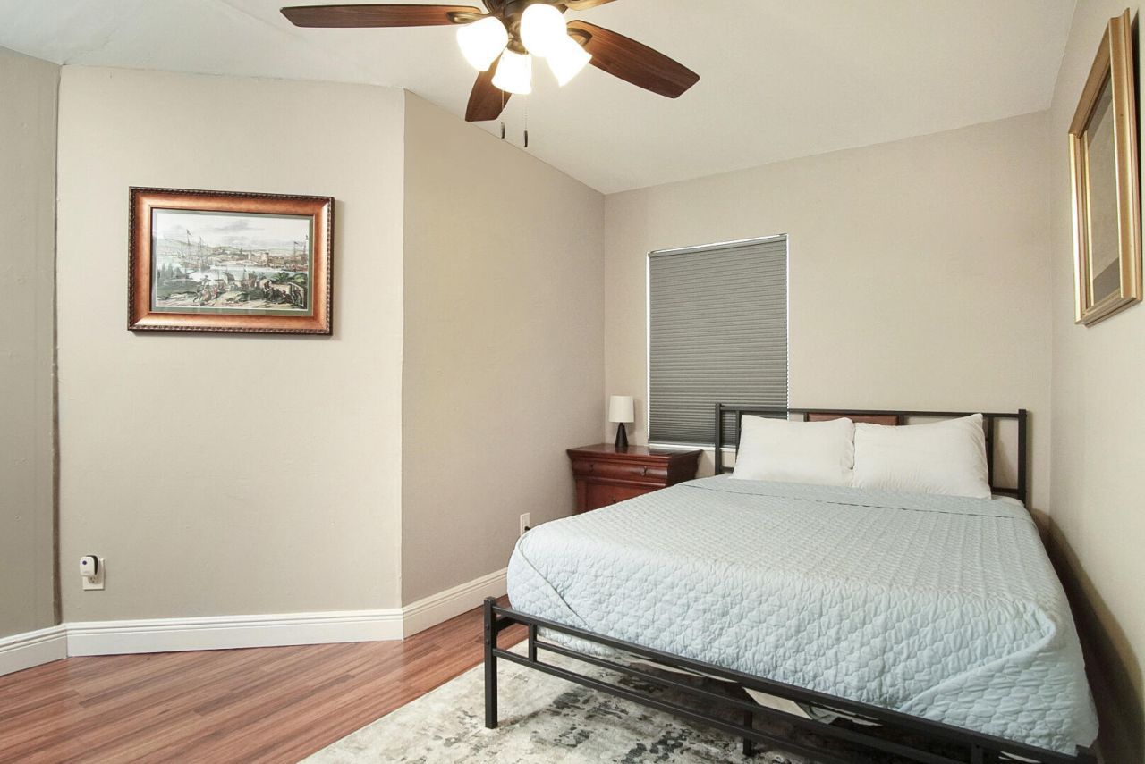 1002 Avenue E E, Fort Pierce, FL 34950 Photo