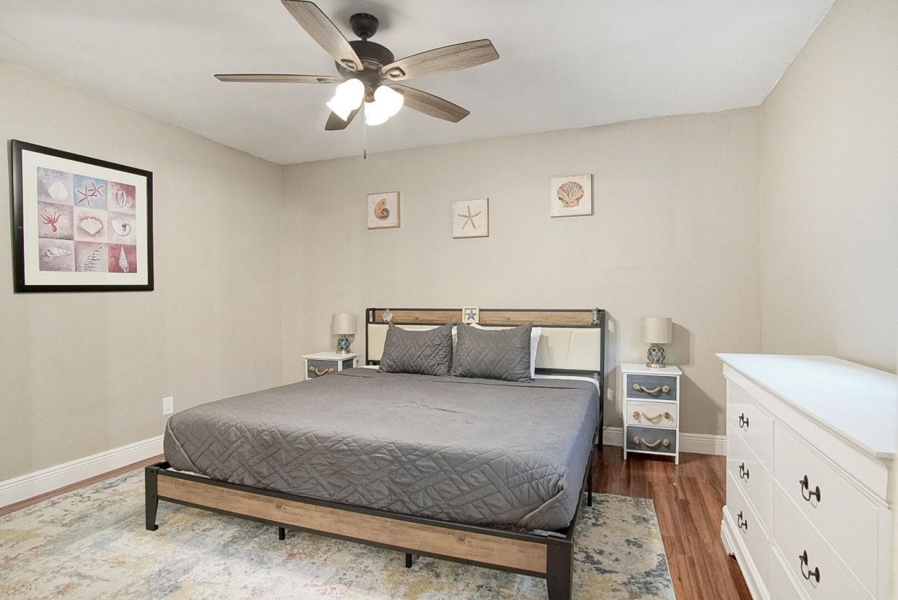 1002 Avenue E E, Fort Pierce, FL 34950 Photo