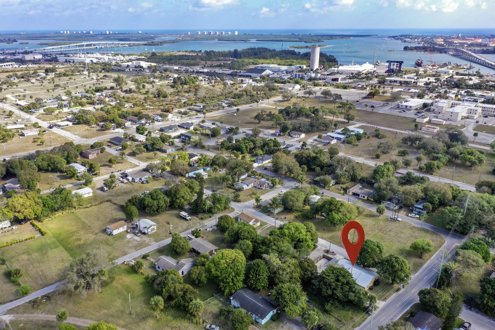 1002 Avenue E E, Fort Pierce, FL 34950 Photo