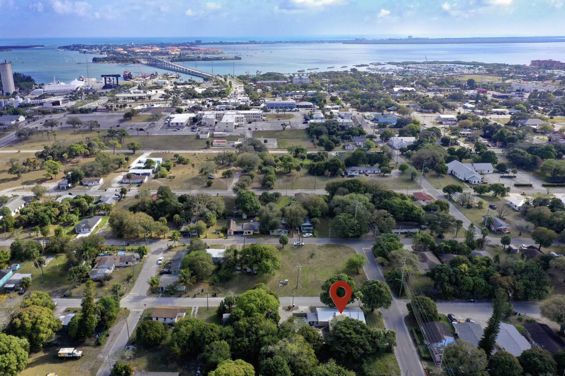1002 Avenue E E, Fort Pierce, FL 34950 Photo