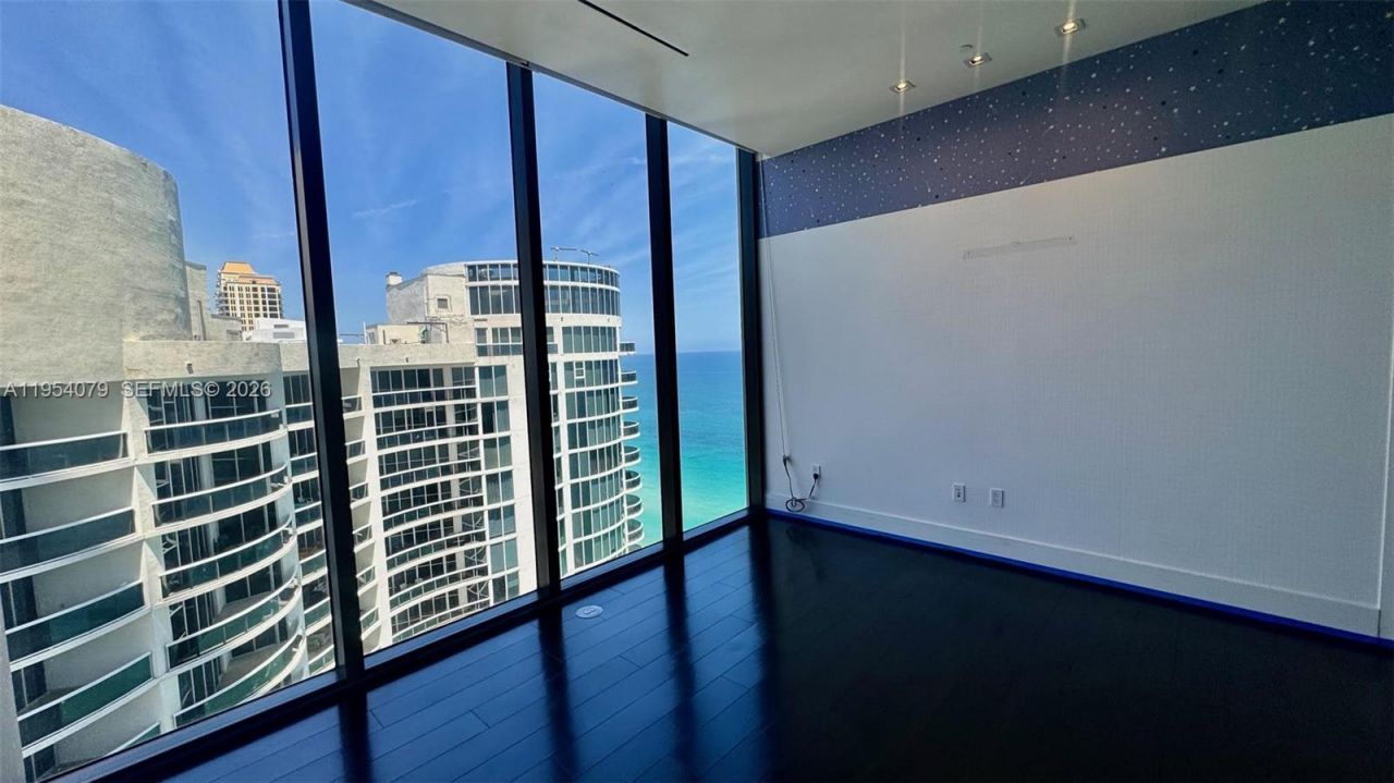 17141 Collins Ave , Unit 3102, Sunny Isles Beach, FL 33160 Photo