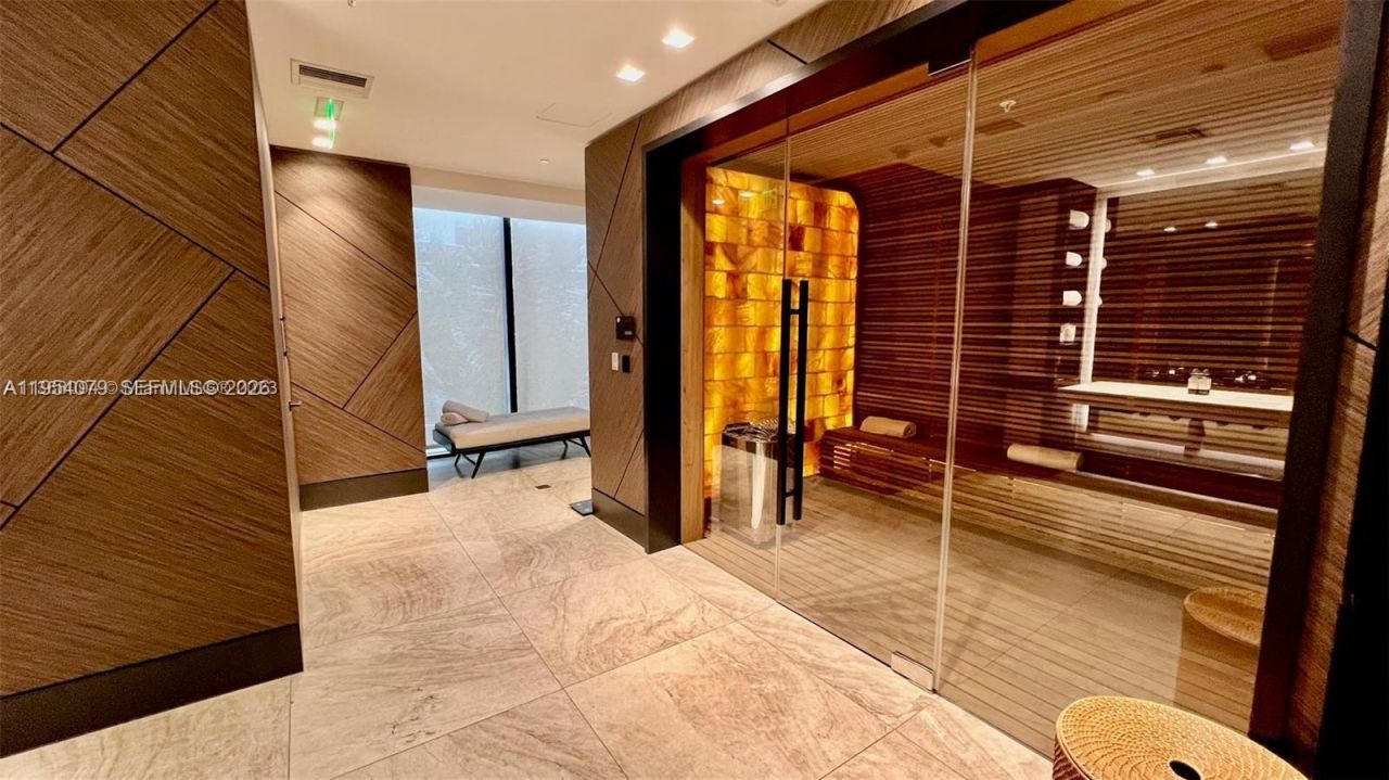 17141 Collins Ave , Unit 3102, Sunny Isles Beach, FL 33160 Photo