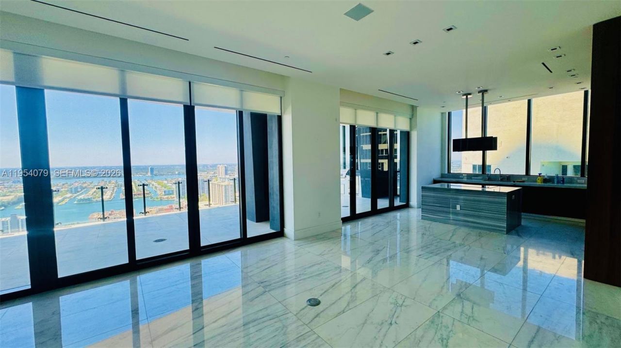 17141 Collins Ave , Unit 3102, Sunny Isles Beach, FL 33160 Photo