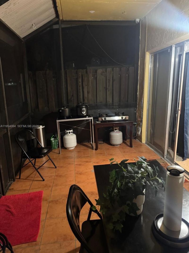 8370 SW 154th Ave , Unit 9, Miami, FL 33193 Photo