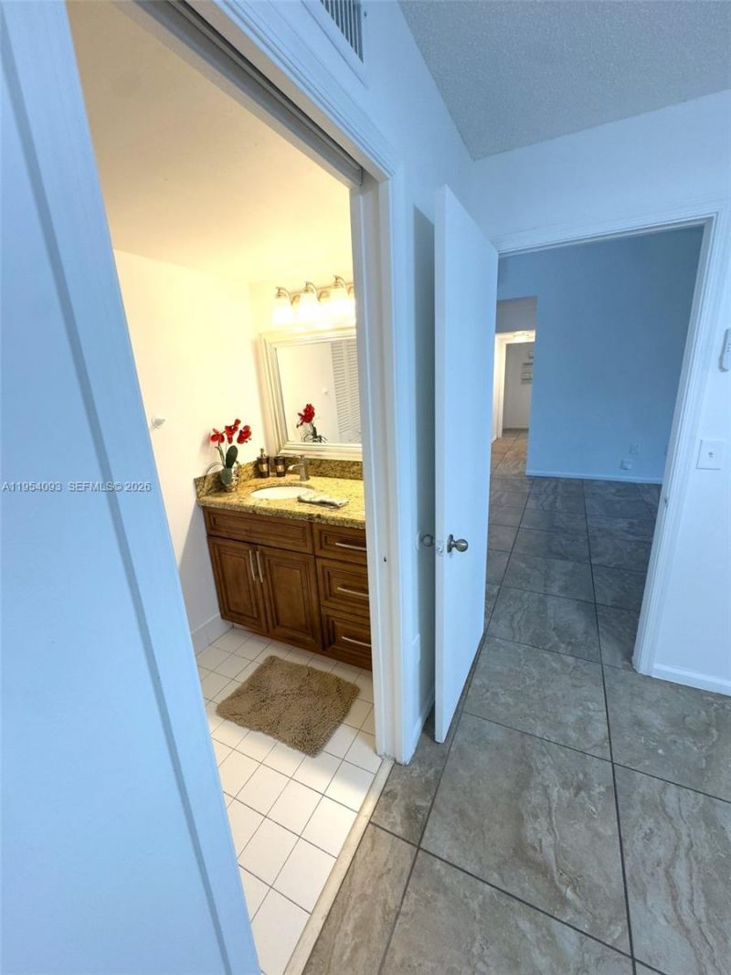 2133 Renaissance Blvd, Unit 306, Miramar, FL 33025 Photo