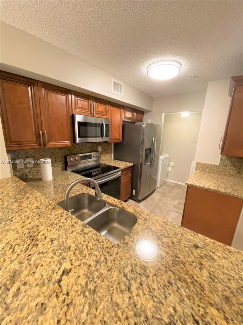 2133 Renaissance Blvd, Unit 306, Miramar, FL 33025 Photo