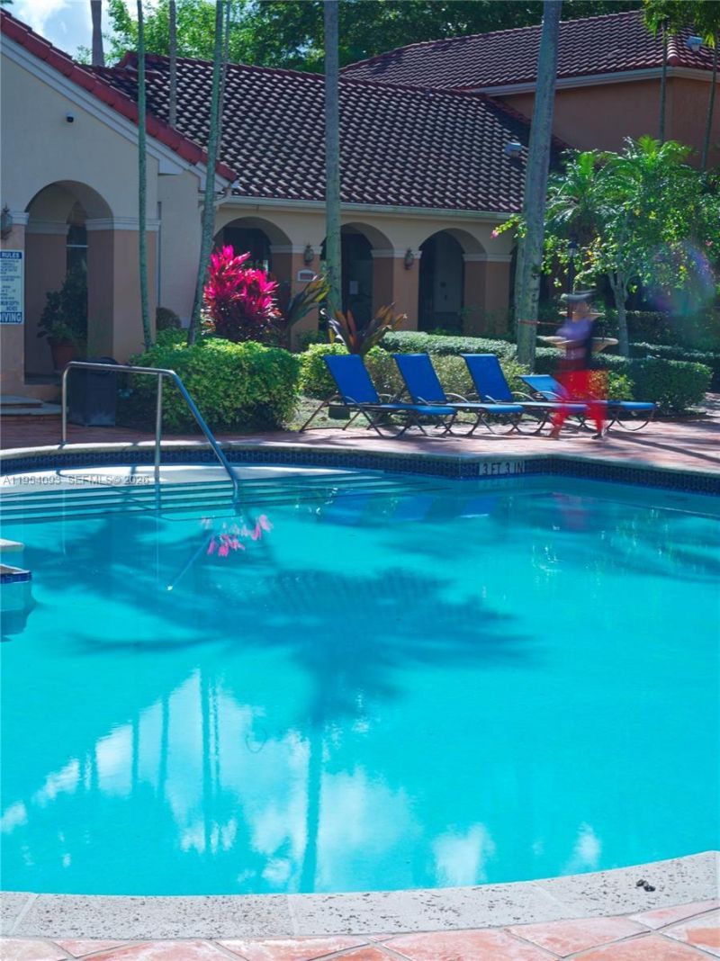 2133 Renaissance Blvd, Unit 306, Miramar, FL 33025 Photo