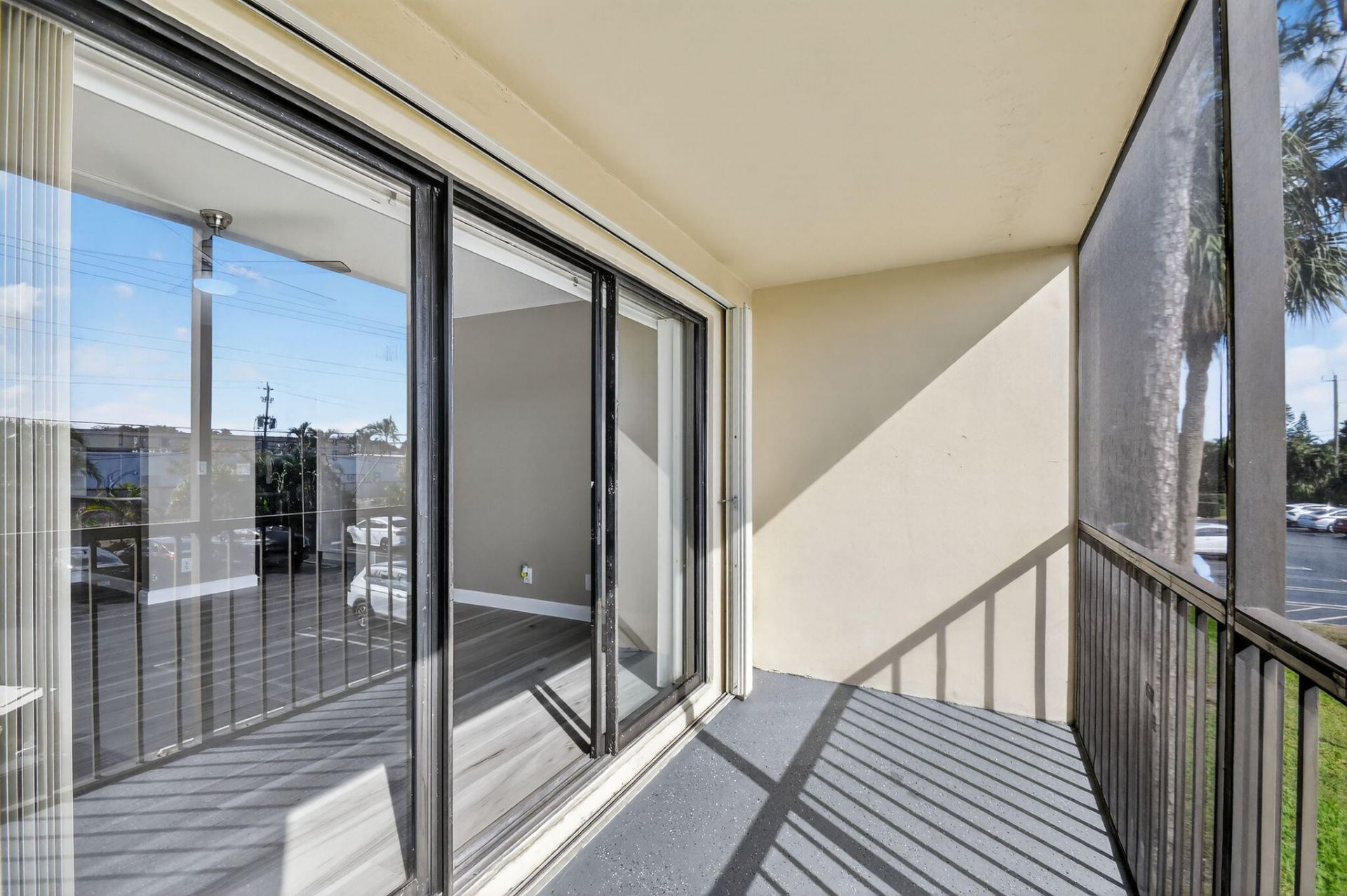 719 Sunny Pine Way, Unit D2, Greenacres, FL 33415 Photo