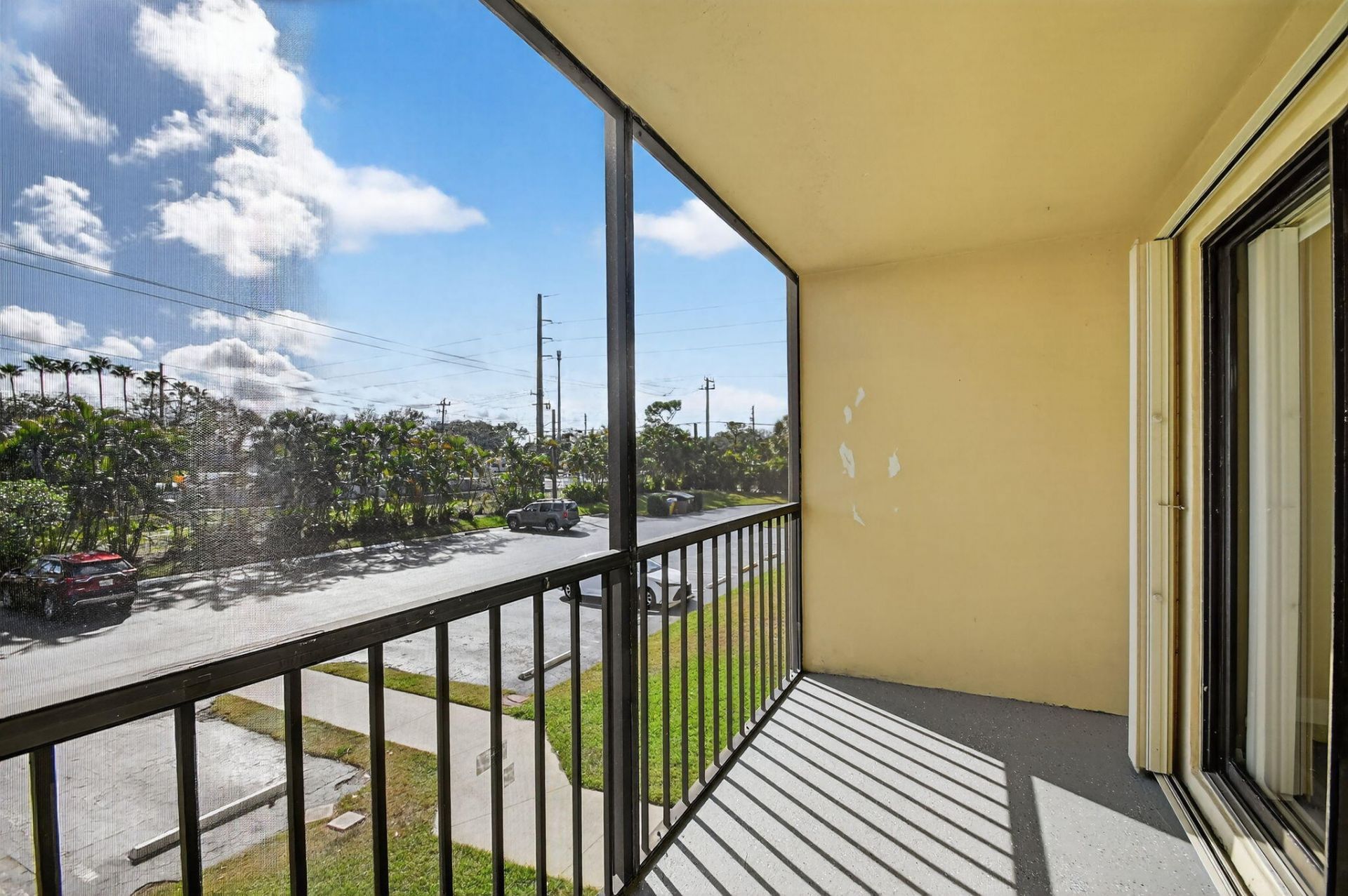 719 Sunny Pine Way, Unit D2, Greenacres, FL 33415 Photo
