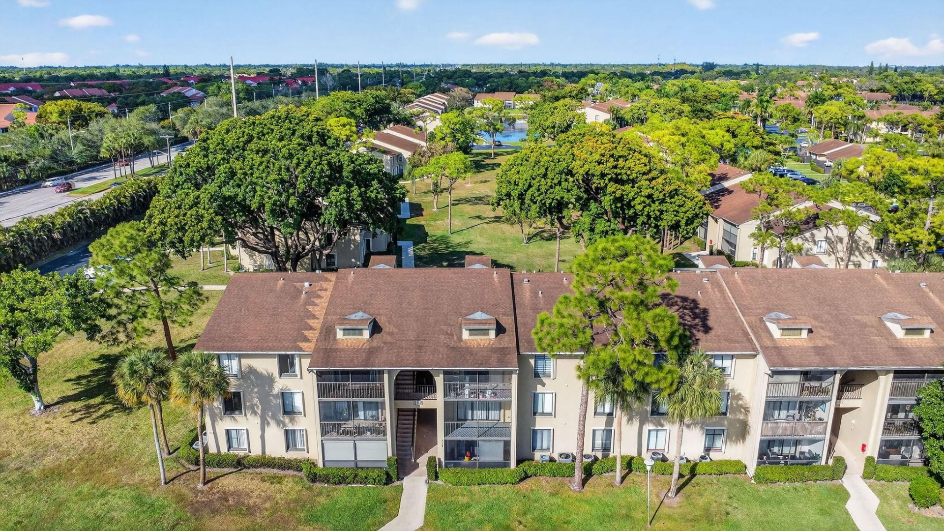 719 Sunny Pine Way, Unit D2, Greenacres, FL 33415 Photo