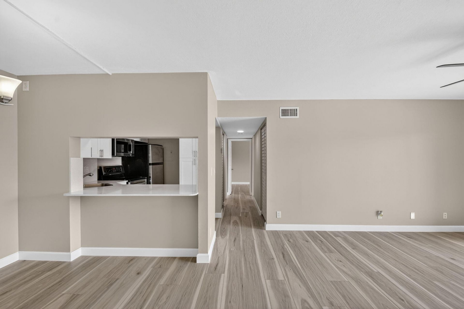 719 Sunny Pine Way, Unit D2, Greenacres, FL 33415 Photo