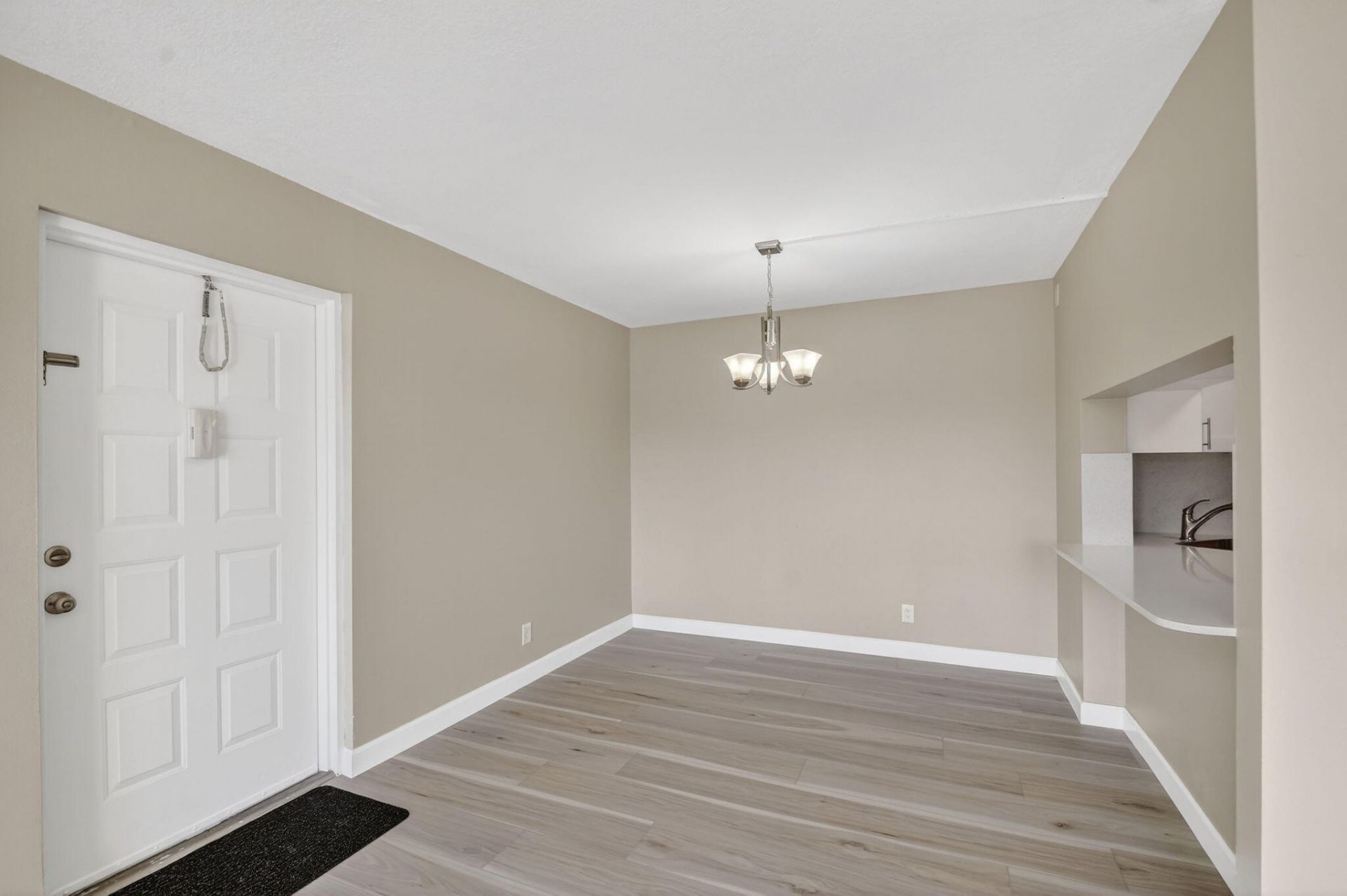 719 Sunny Pine Way, Unit D2, Greenacres, FL 33415 Photo