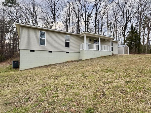 2430 8th Ave SW, Fayette, AL 35555