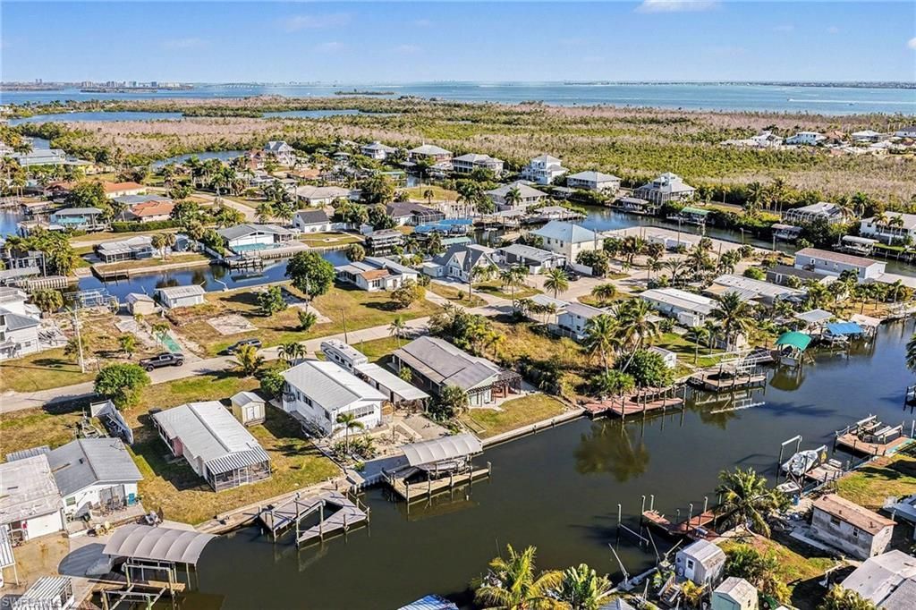 2753 N Ibis Ct, Saint James City, FL 33956 Photo