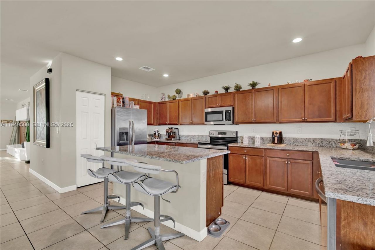 9411 W 35th Ave, Hialeah, FL 33018 Photo