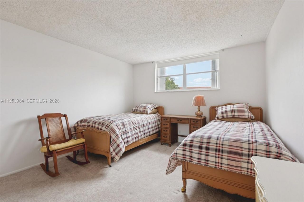 5300 NE 24th Ter, Unit 428C, Fort Lauderdale, FL 33308 Photo