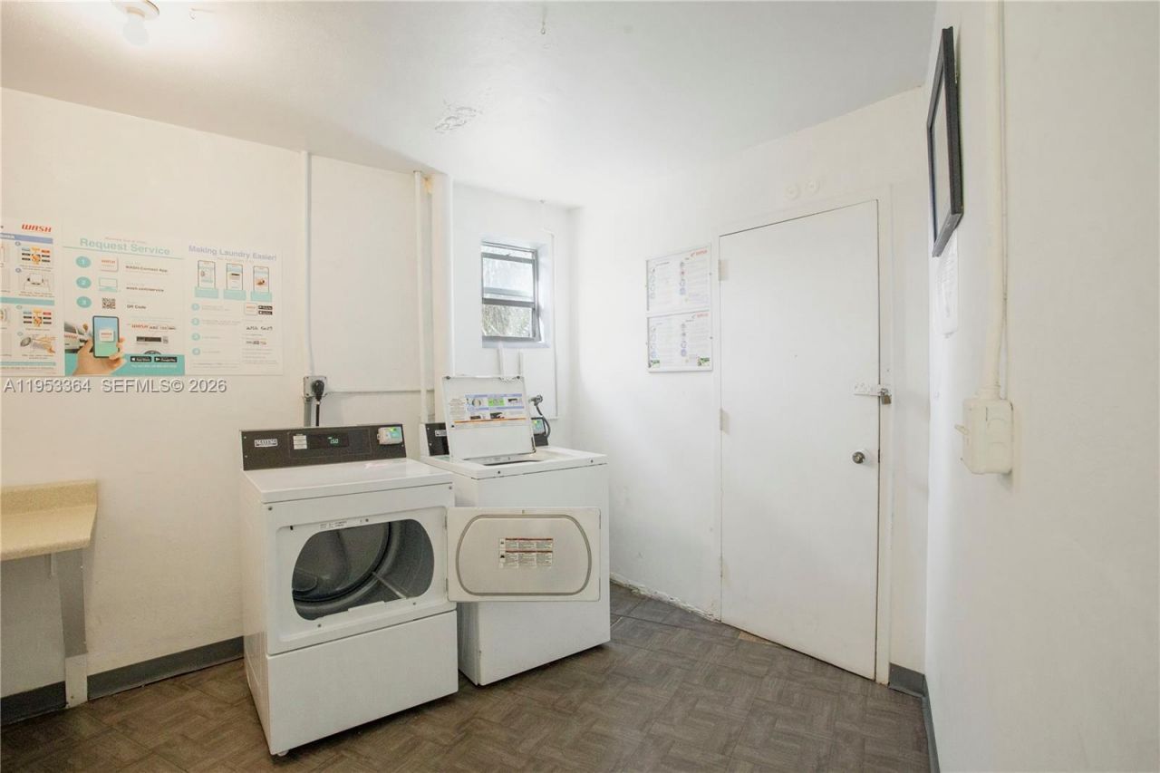 5300 NE 24th Ter, Unit 428C, Fort Lauderdale, FL 33308 Photo