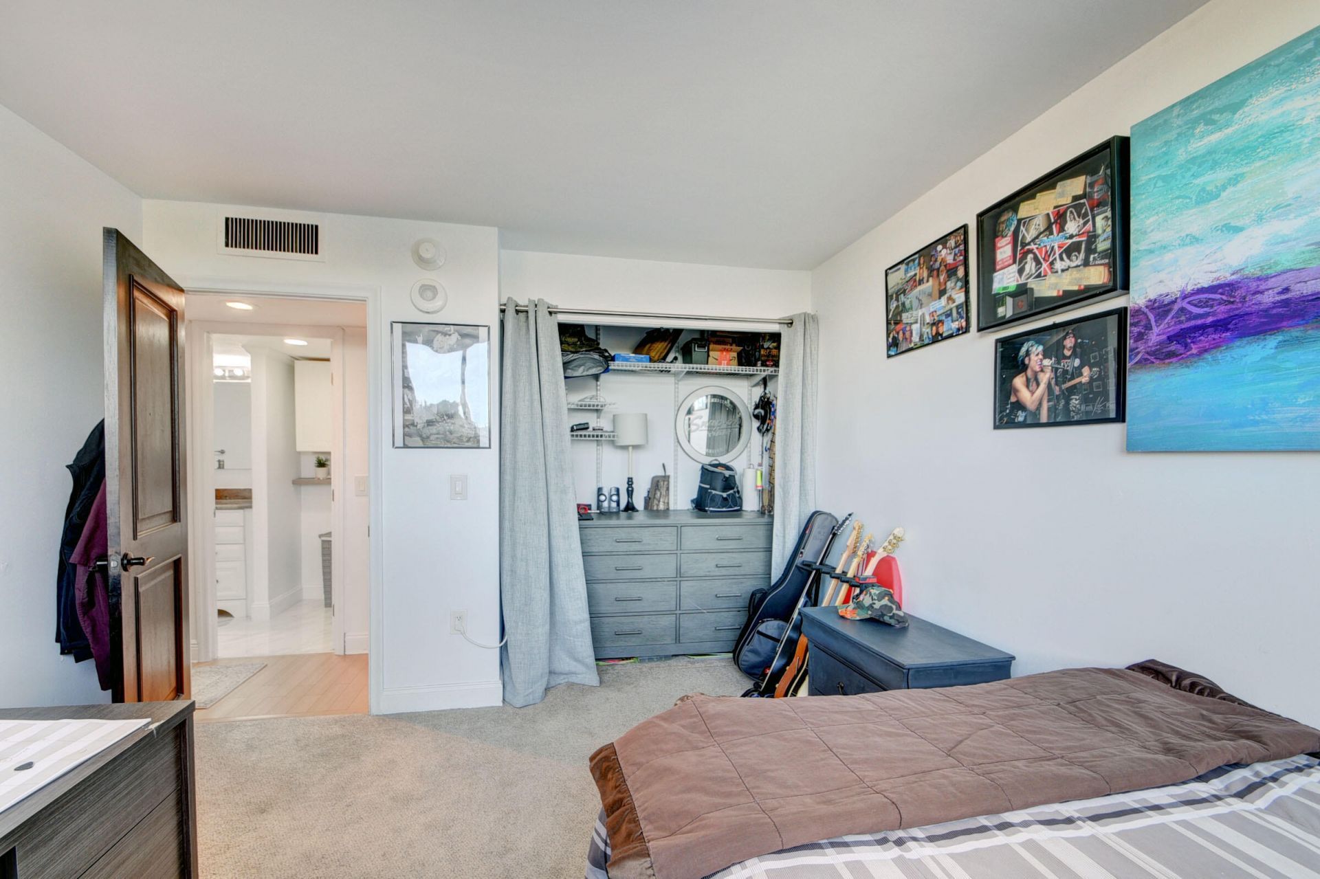 5600 N Flagler Drive, Unit 307, West Palm Beach, FL 33407 Photo