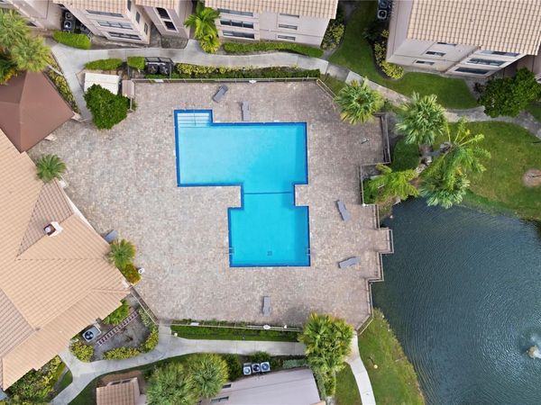 2906 S University Drive, Unit 10204, Davie, FL 33328