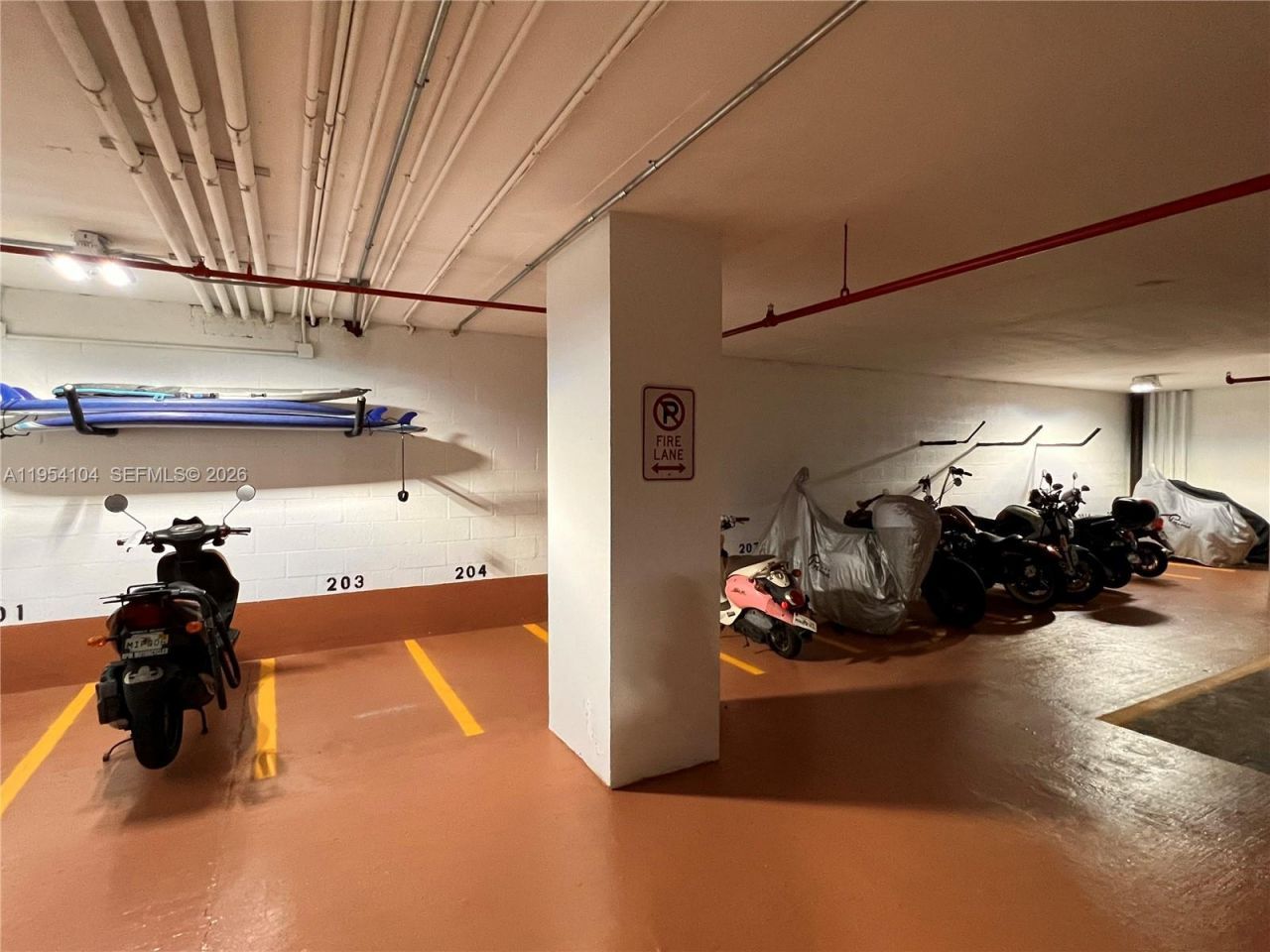 90 Alton Rd, Unit 2110, Miami Beach, FL 33139 Photo