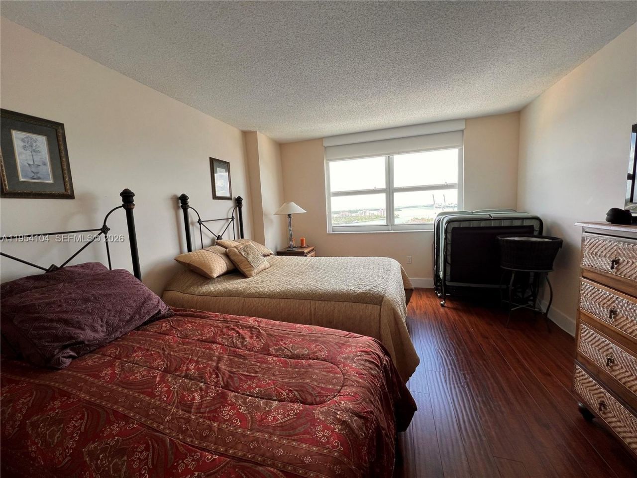 90 Alton Rd, Unit 2110, Miami Beach, FL 33139 Photo