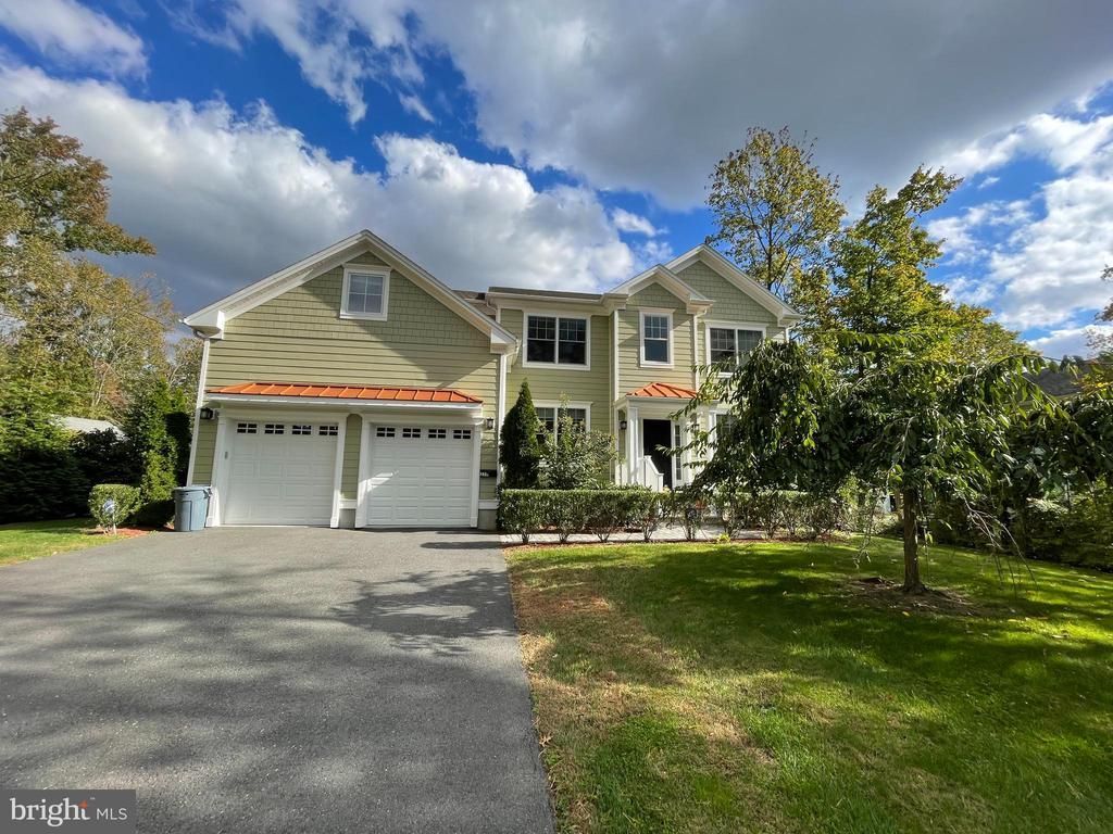 259 261 Mt Lucas, Princeton, NJ 08540 Main Photo