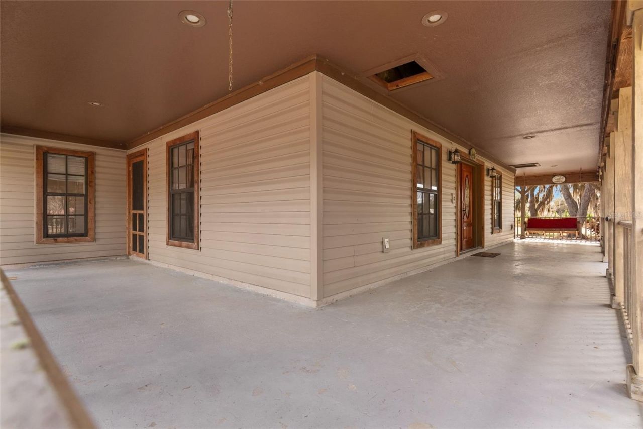 17620 Poyner Road N, Polk City, FL 33868 Photo