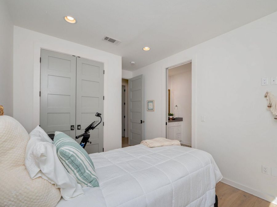 Property Image 71