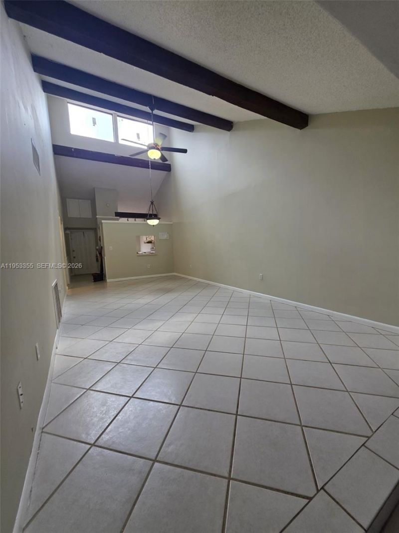 1752 NW 74th Ave , Unit 18, Plantation, FL 33313 Photo