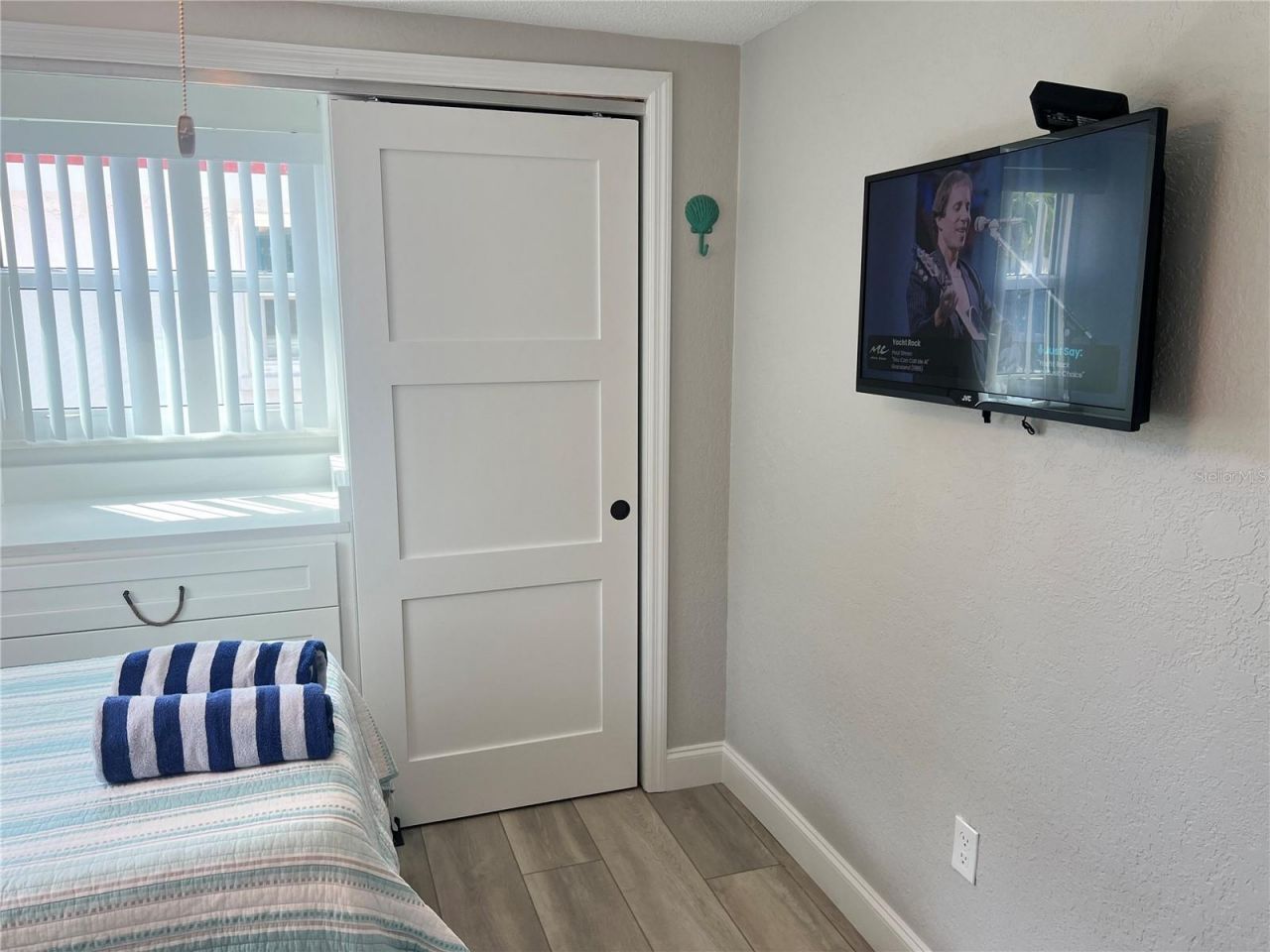 6154 Midnight Pass Road, Unit D02, Sarasota, FL 34242 Photo