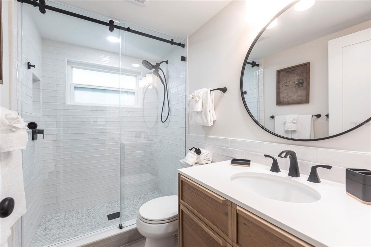 6154 Midnight Pass Road, Unit B18, Sarasota, FL 34242 Photo