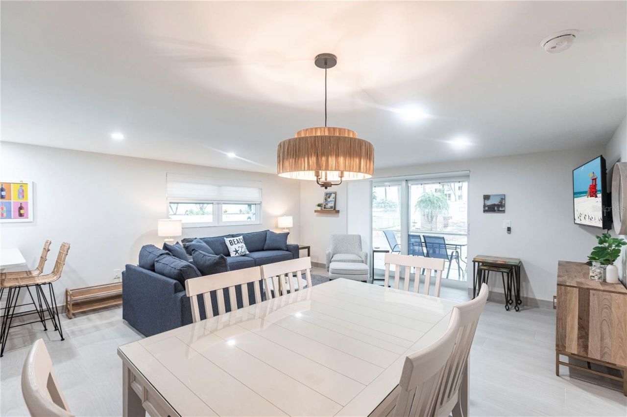 6154 Midnight Pass Road, Unit B18, Sarasota, FL 34242 Photo