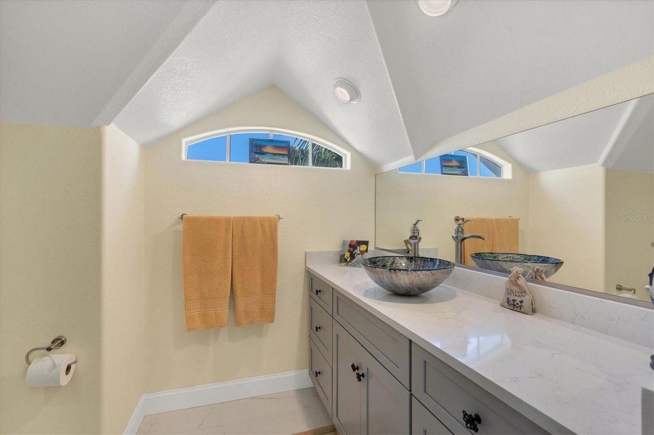 1910 Oregon Trail, Englewood, FL 34224 Photo