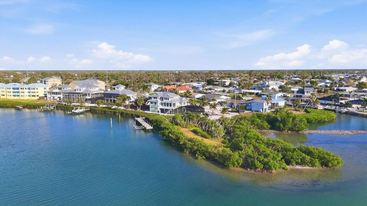 1910 Oregon Trail, Englewood, FL 34224 Photo