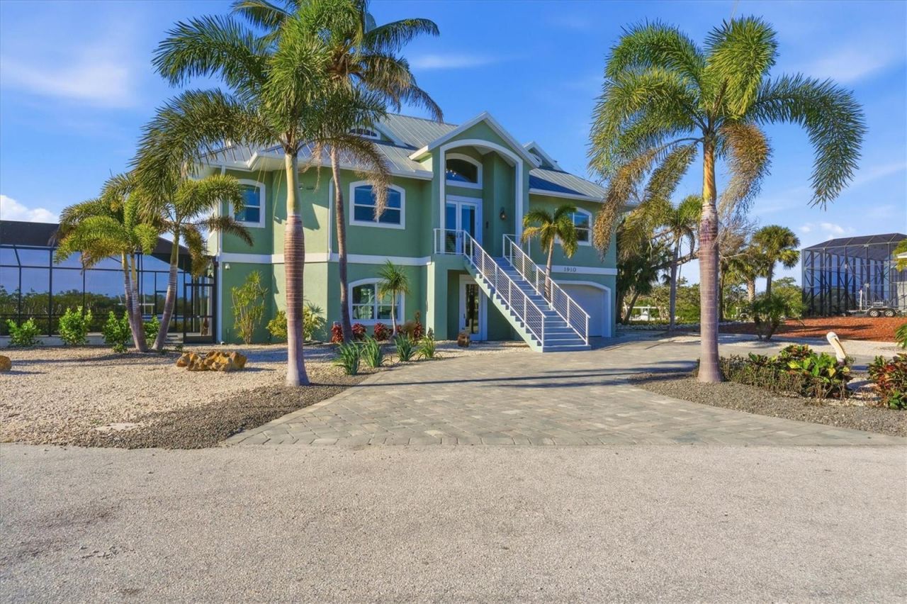 1910 Oregon Trail, Englewood, FL 34224 Photo