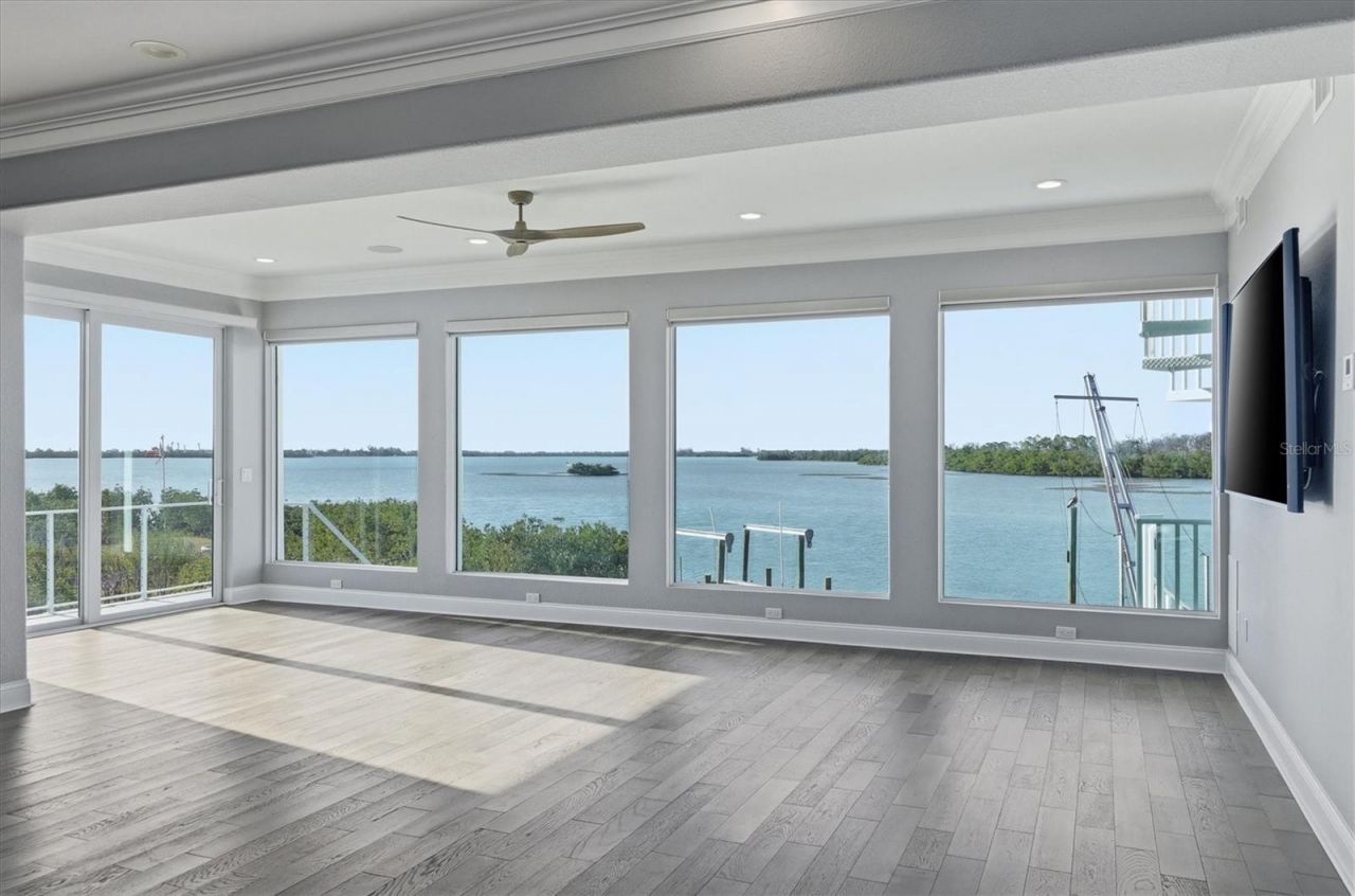 1910 Oregon Trail, Englewood, FL 34224 Photo