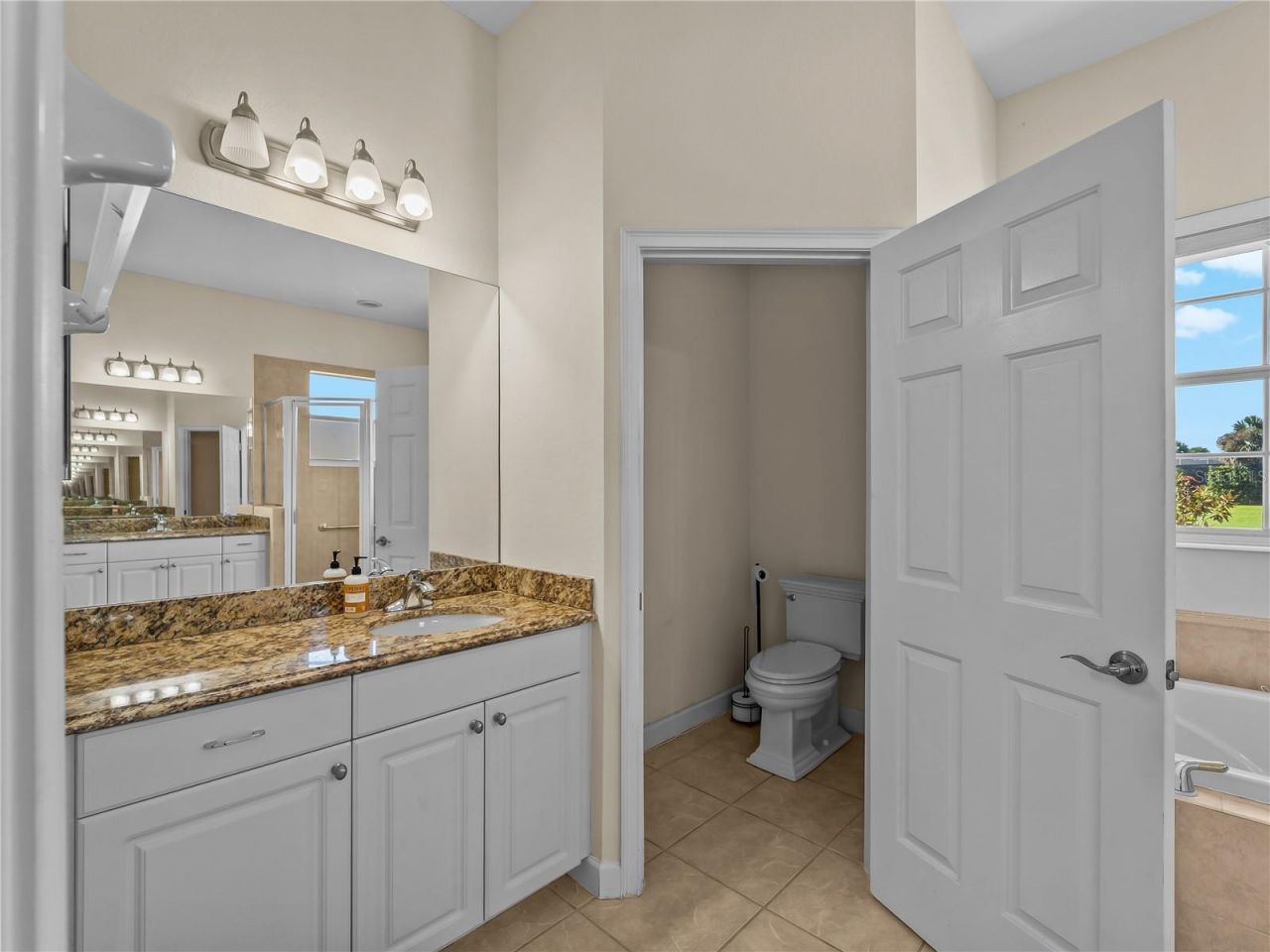 274 Montelluna Drive, North Venice, FL 34275 Photo