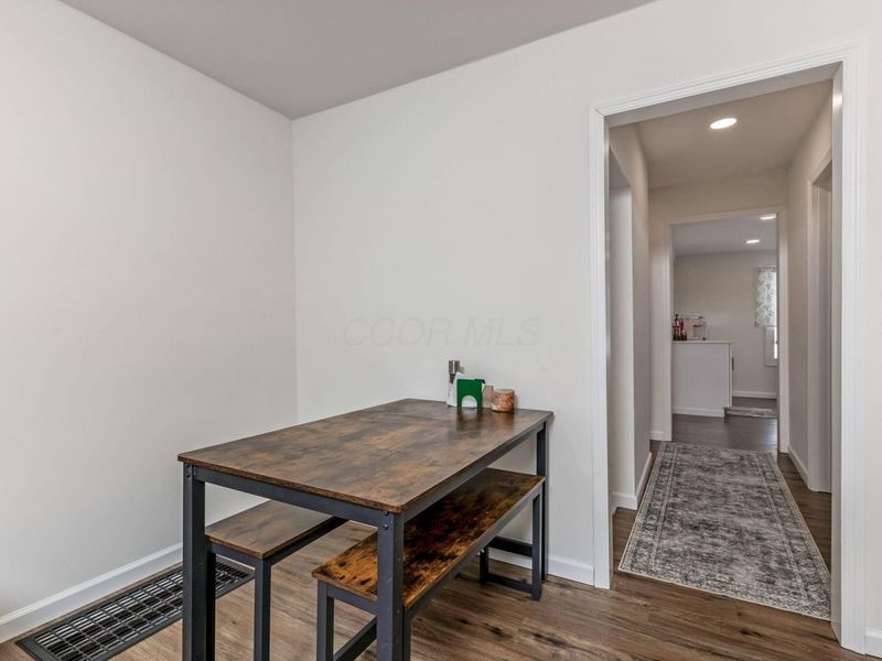 727 W Washington Street, Baltimore, OH 43105 Photo 18