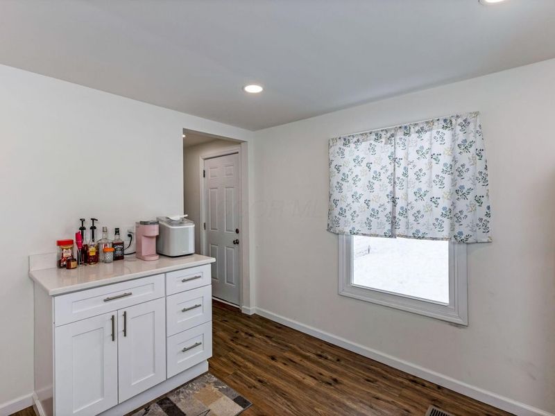 727 W Washington Street, Baltimore, OH 43105 Photo 26