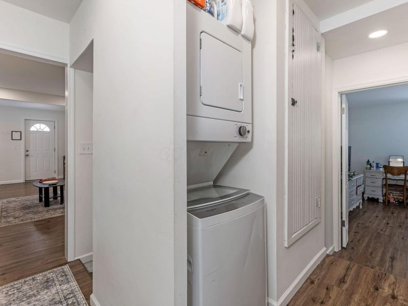 727 W Washington Street, Baltimore, OH 43105 Photo 28