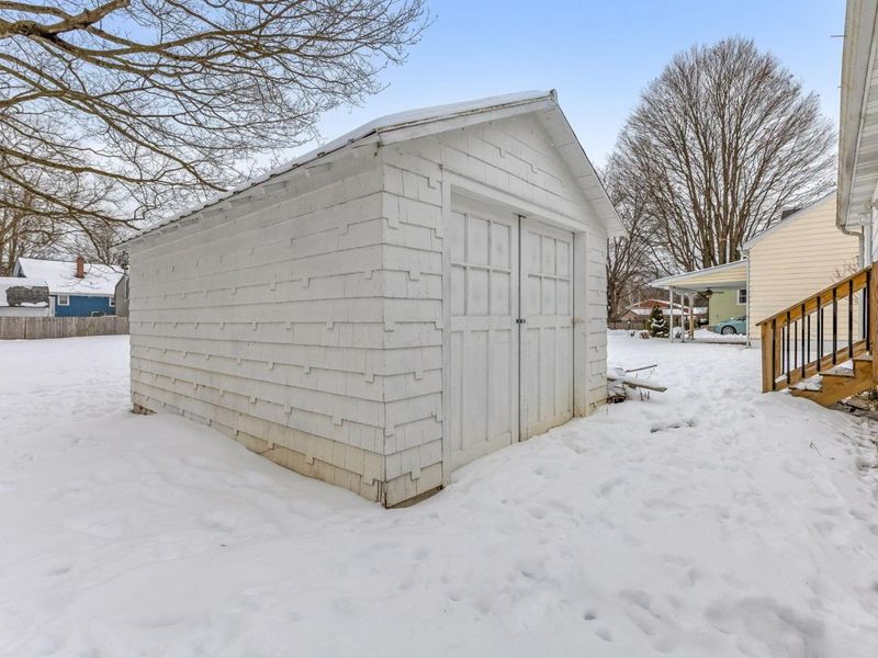 727 W Washington Street, Baltimore, OH 43105 Photo 9